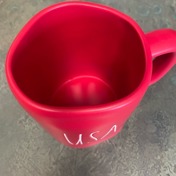 Red Ceramic Mug - Picture 2 of 3